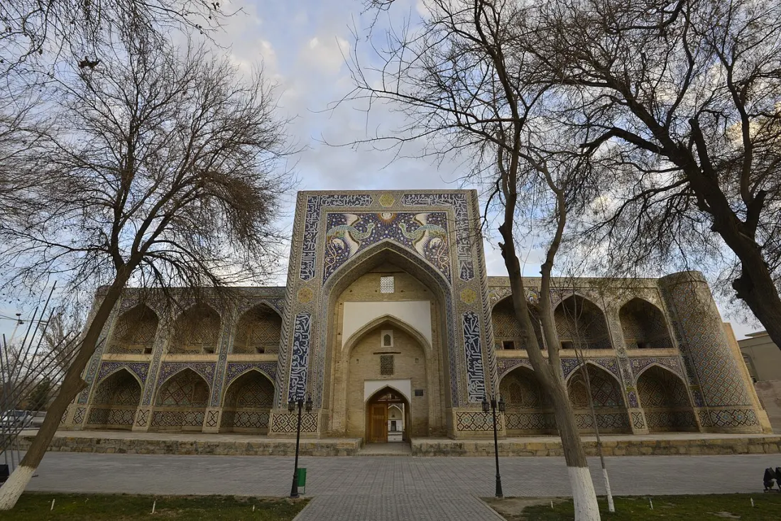 Nadir Divan-Beghi madrasa courtyard, Bukhara